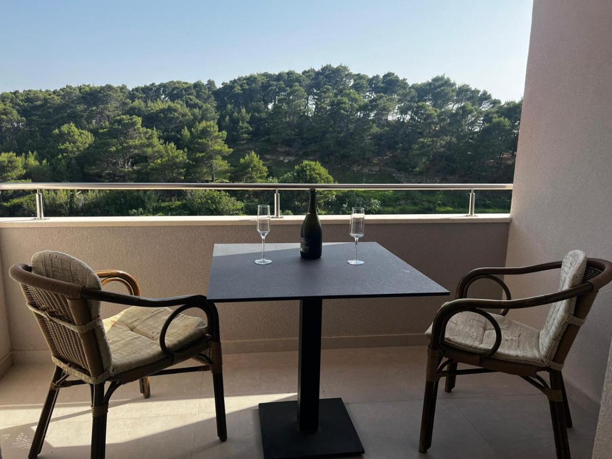 Memori Bed&Breakfast Rab Town Esterno foto