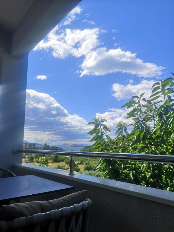 Memori Bed&Breakfast Rab Town Esterno foto